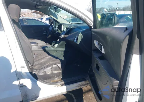 2013 Chevrolet Equinox Ls z USA, uszkodzony, nr VIN 1GNFLCEK4DZ126335